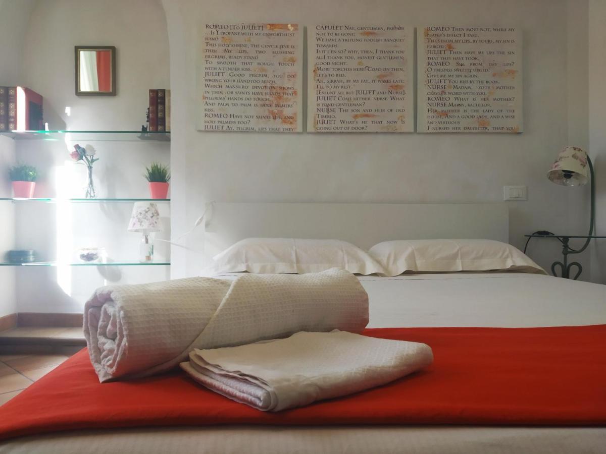 B&B La Casa In Centro Ancona Luaran gambar