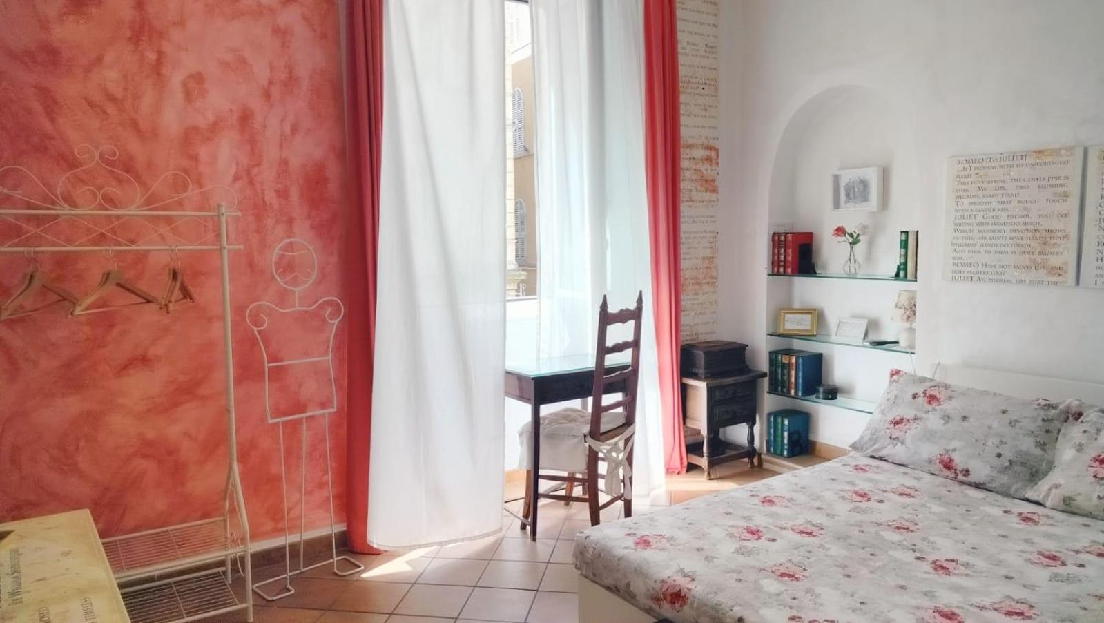 B&B La Casa In Centro Ancona Luaran gambar