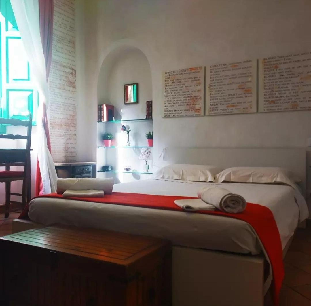 B&B La Casa In Centro Ancona Luaran gambar